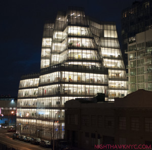 Gehry's IAC Building- like sails on the adjacent Hudson River. Seen from the HighLine.