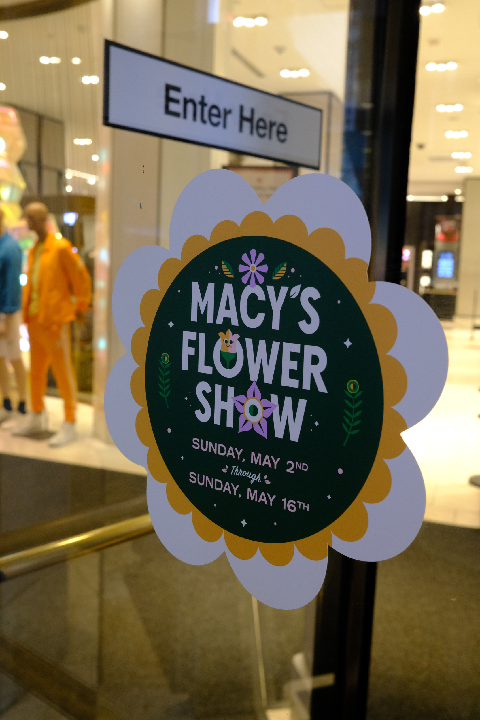 Macy's Just Unveiled Their 2019 Spring Flower Show and The Displays Are  Insane